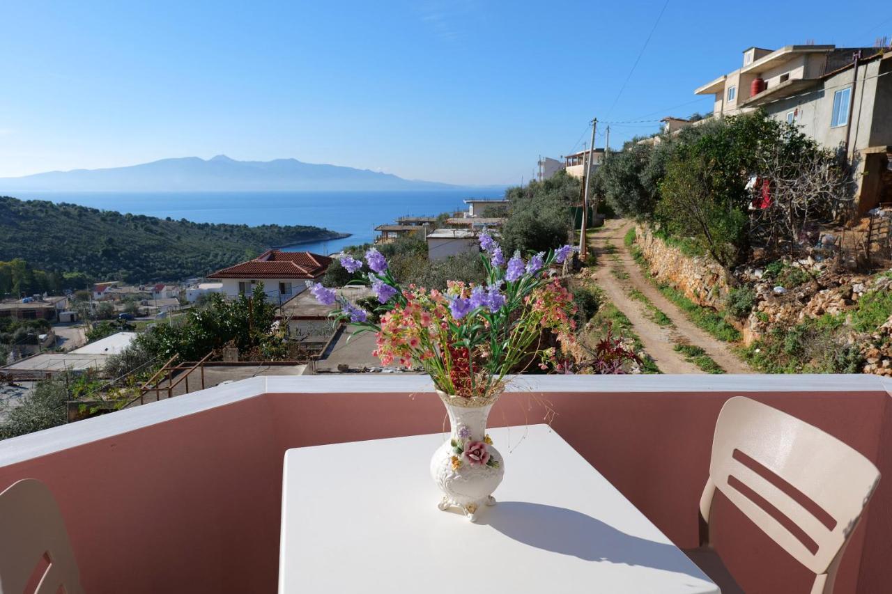 Pink Holiday Sarandë エクステリア 写真